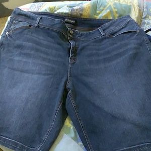 Lane Bryant Size 28 jean bermuda shorts